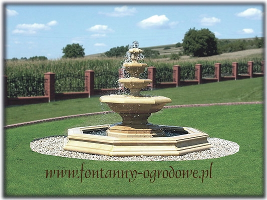 Kamienna fontanna kaskadowa klasyczna.